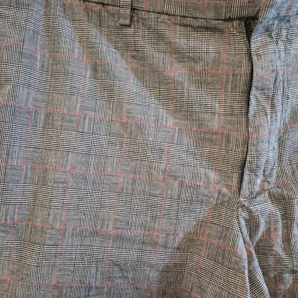 Banana Republic Aiden Club Short Mens‎ 34 Blue Plaid Cotton Spandex Slim Fit